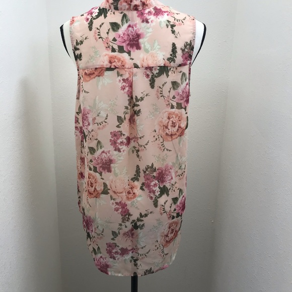 No boundaries women’s size L/G floral sheer tank - Picture 3 of 5
